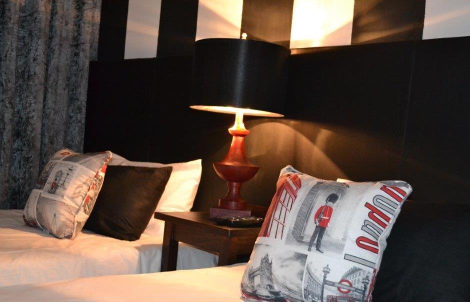 7 Cities Guesthouse Крадък Екстериор снимка